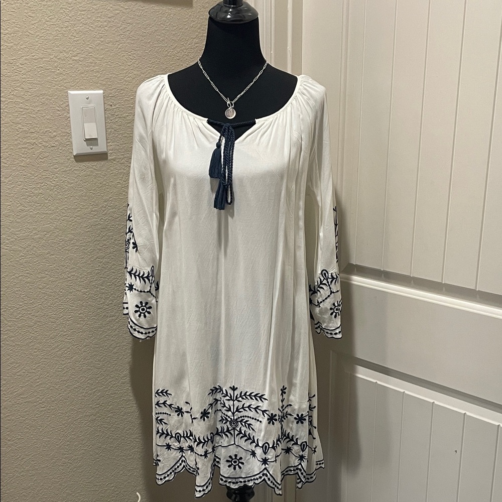 White Embroidered Boho Tunic Dress with Navy Accents